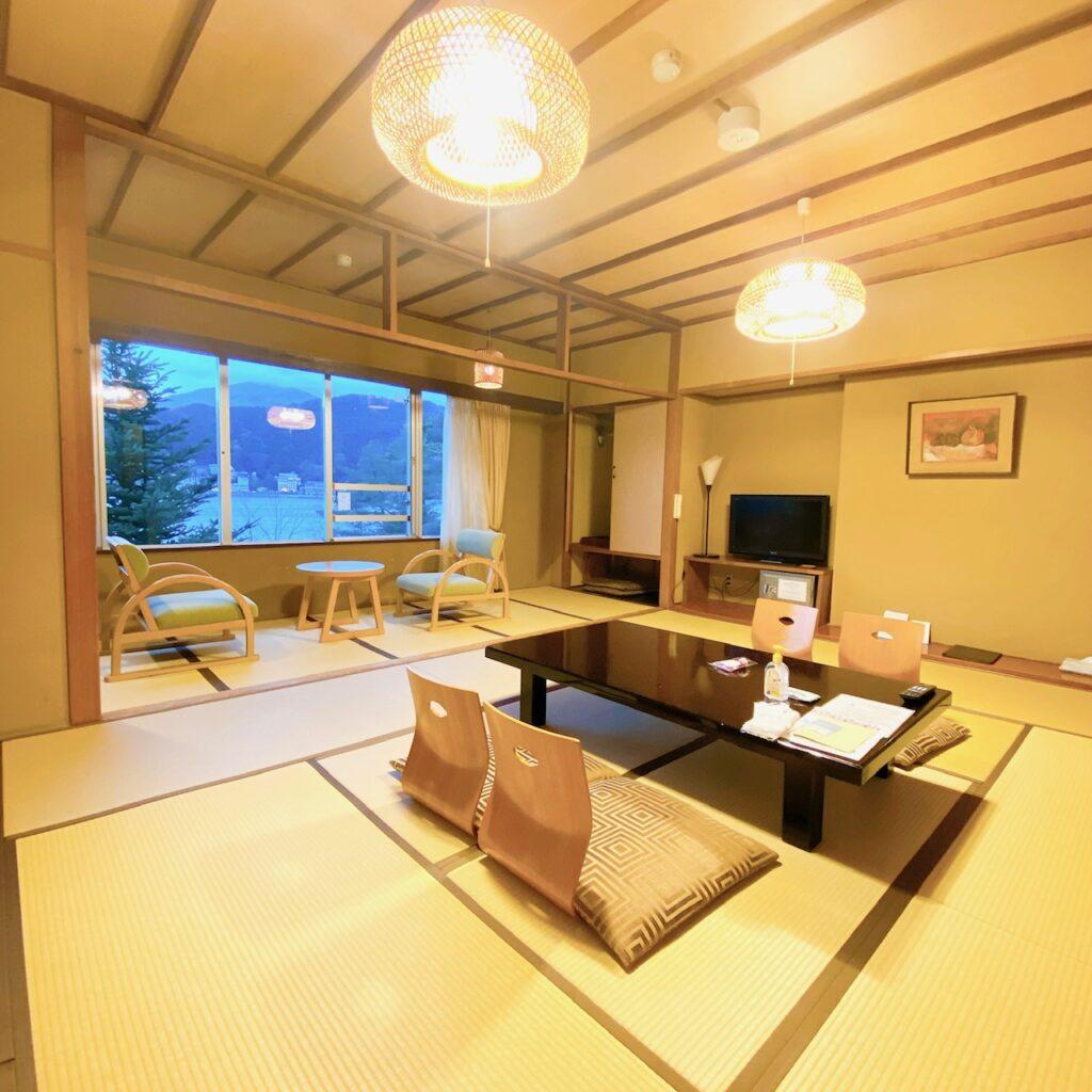 富士レークホテル 西館 和室の写真