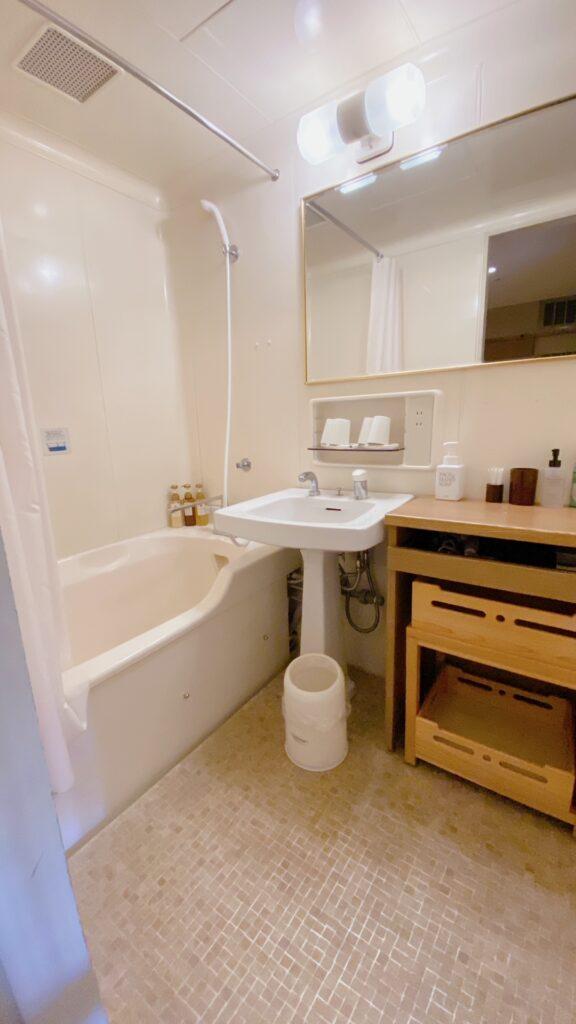 富士レークホテル 和洋室 お風呂の様子を撮影した写真