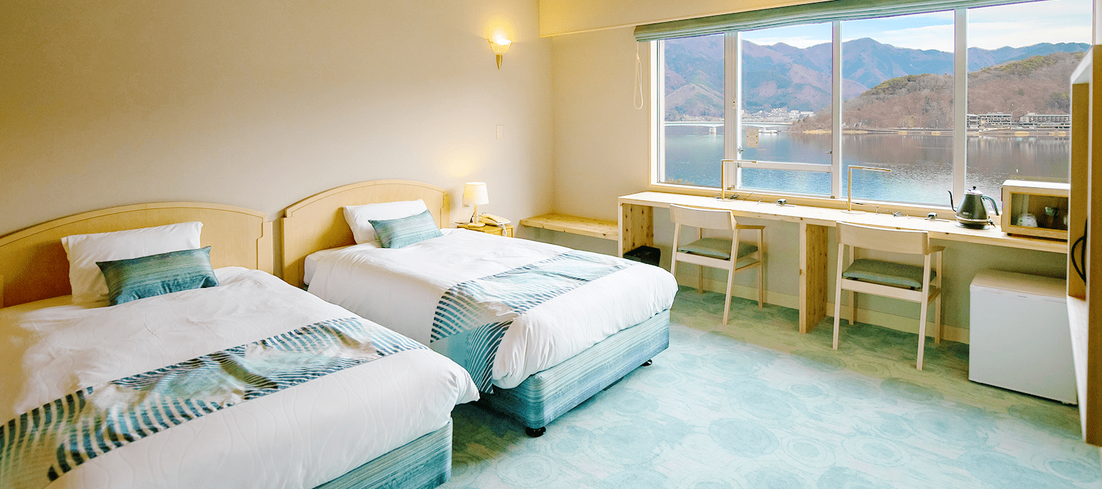 富士レークホテル 西館ビューバスルームツイン