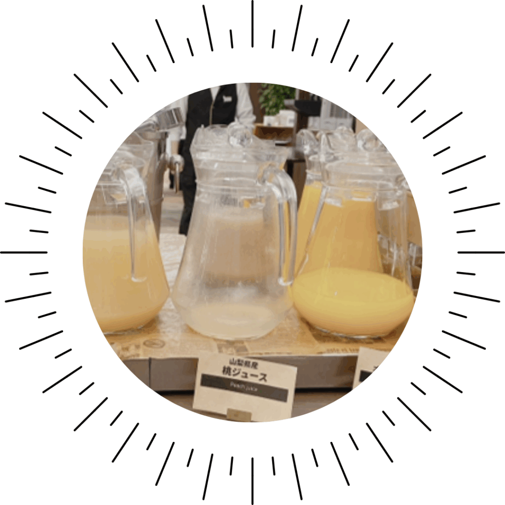 富士レークホテル　夕食ビュッフェの桃ジュースを撮影した画像２