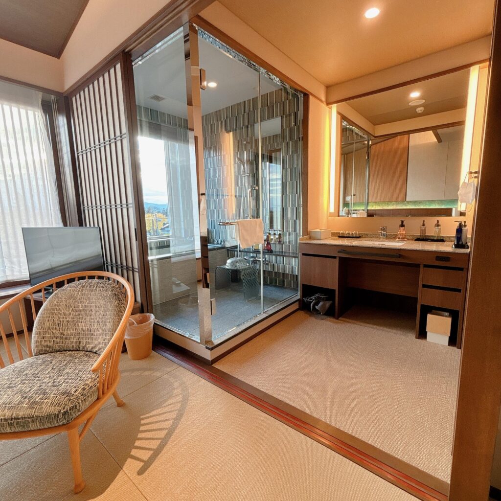 庄川温泉ゆめつづり 客室の洗面台を撮影した画像1