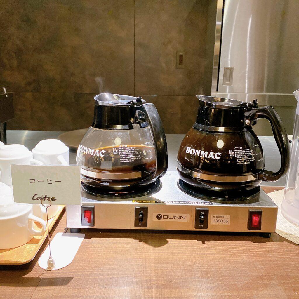 愛隣館 バイキング会場 里山ダイニング 夕食ビュッフェのメニューを撮影した画像42