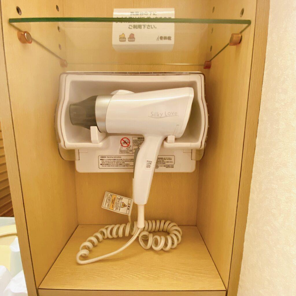 愛隣館　花かんむり14畳和室のドライヤーを撮影した画像14