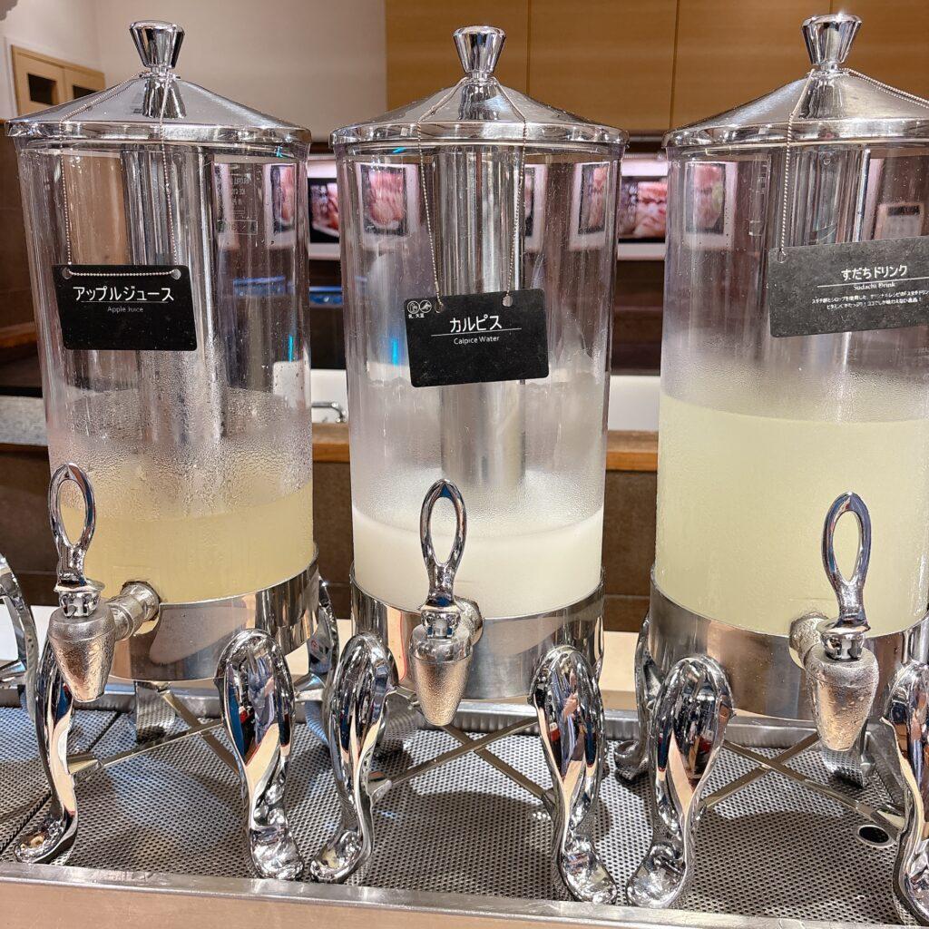 アオアヲナルトリゾート　朝食バイキング　ドリンクコーナーを撮影した写真2