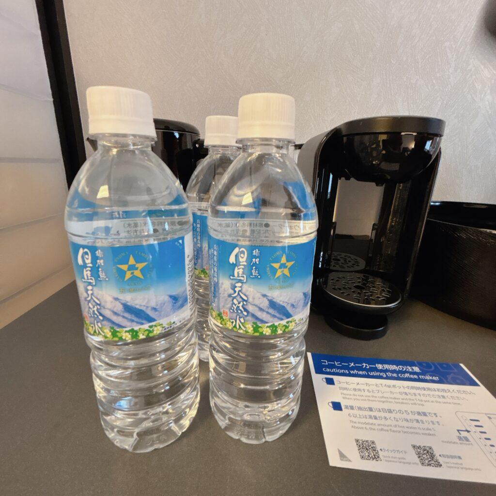 アオアヲナルトリゾート　和室　ミニバー　実際に撮影した画像3