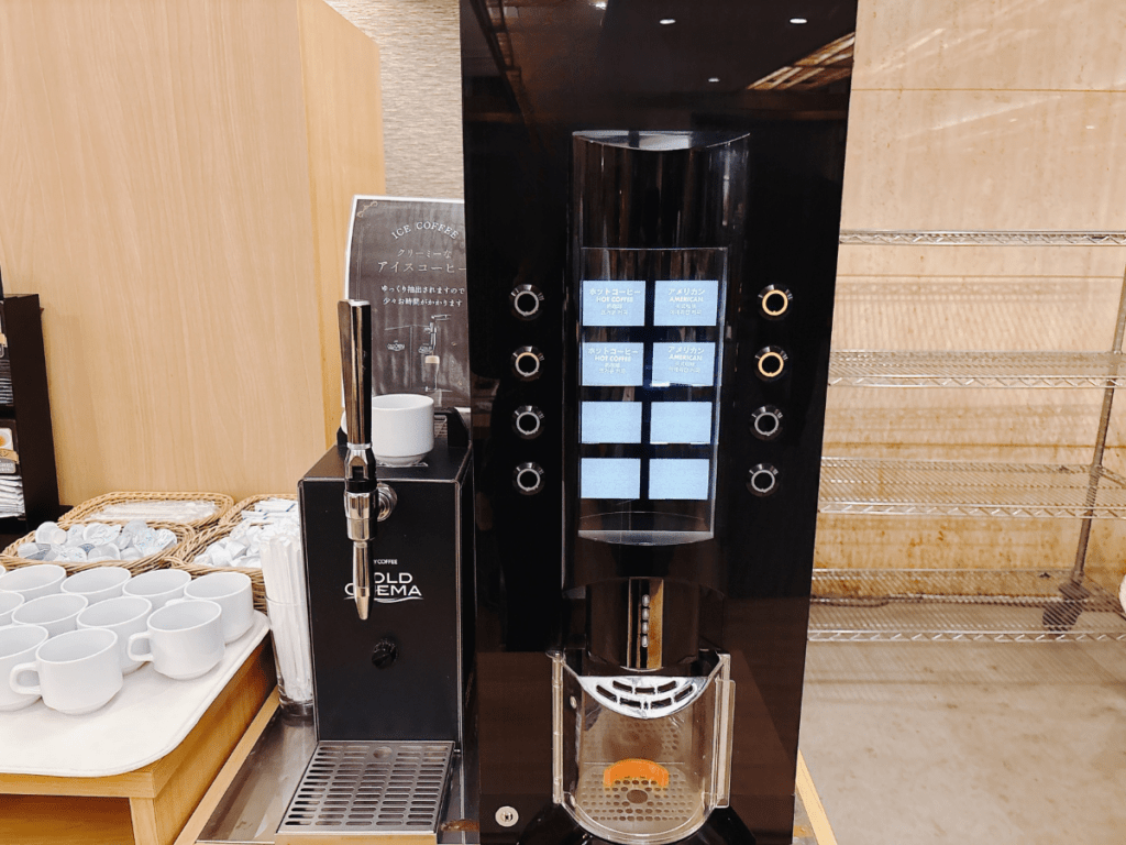 蓼科グランドホテル滝の湯　夕食ビュッフェ ドリンクの種類を撮影した画像2