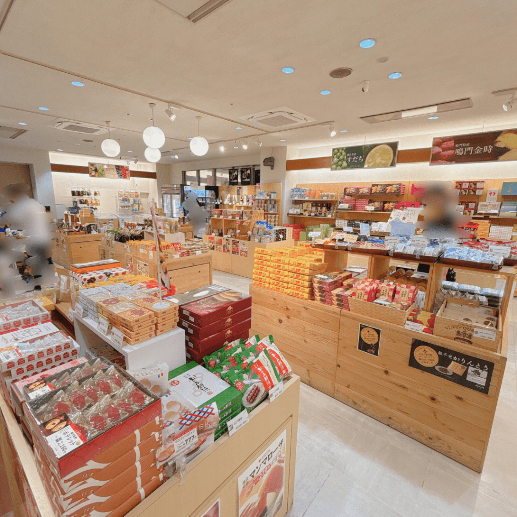 アオアヲナルトリゾート　売店の様子を実際に撮影した画像4