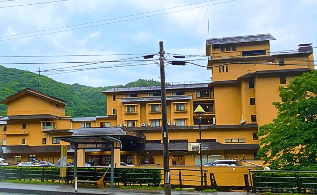 愛隣館の外観を実際に撮影した画像