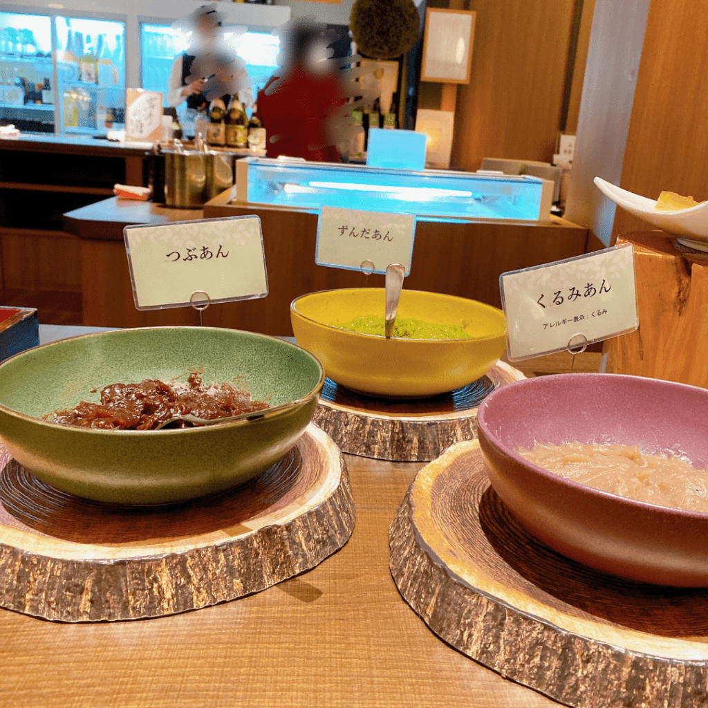 愛隣館 バイキング会場 里山ダイニング 夕食ビュッフェのメニューを撮影した画像38